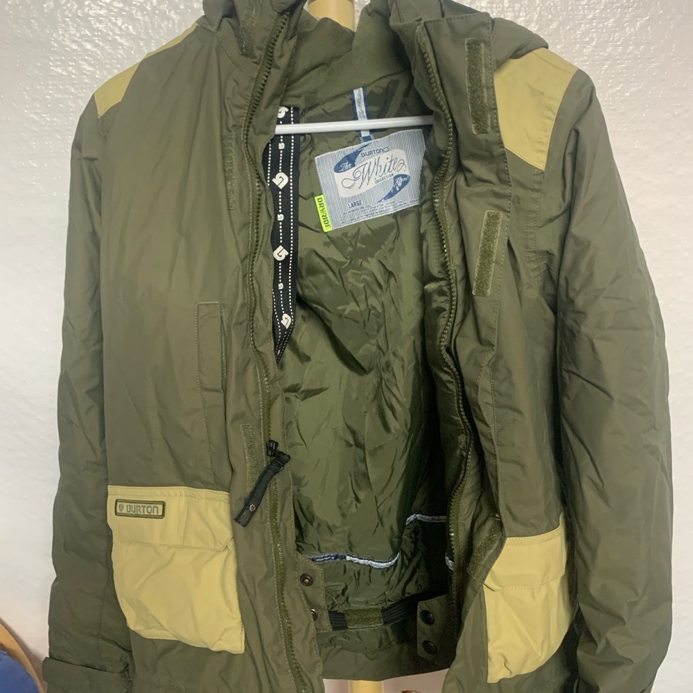 Burton Performance Snowboard Jacket Kids Size Large